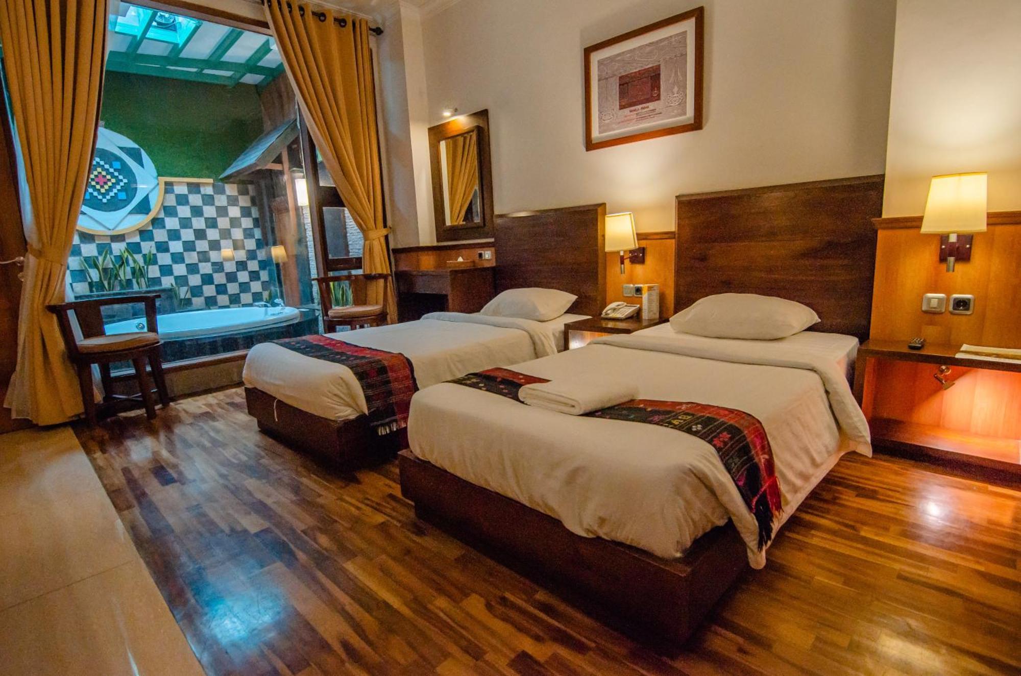 Taman Simalem Resort Tongging Exterior photo