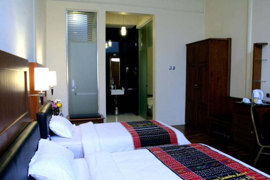 Taman Simalem Resort Tongging Room photo