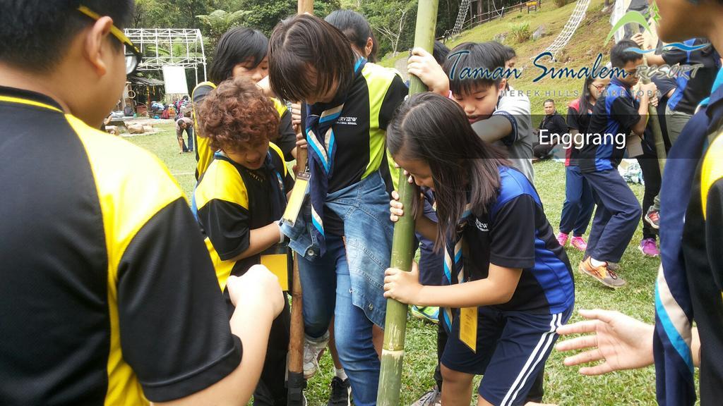 Taman Simalem Resort Tongging Exterior photo
